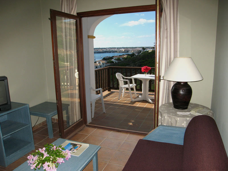 Calallonga Hotel Menorca Mahón Стая снимка