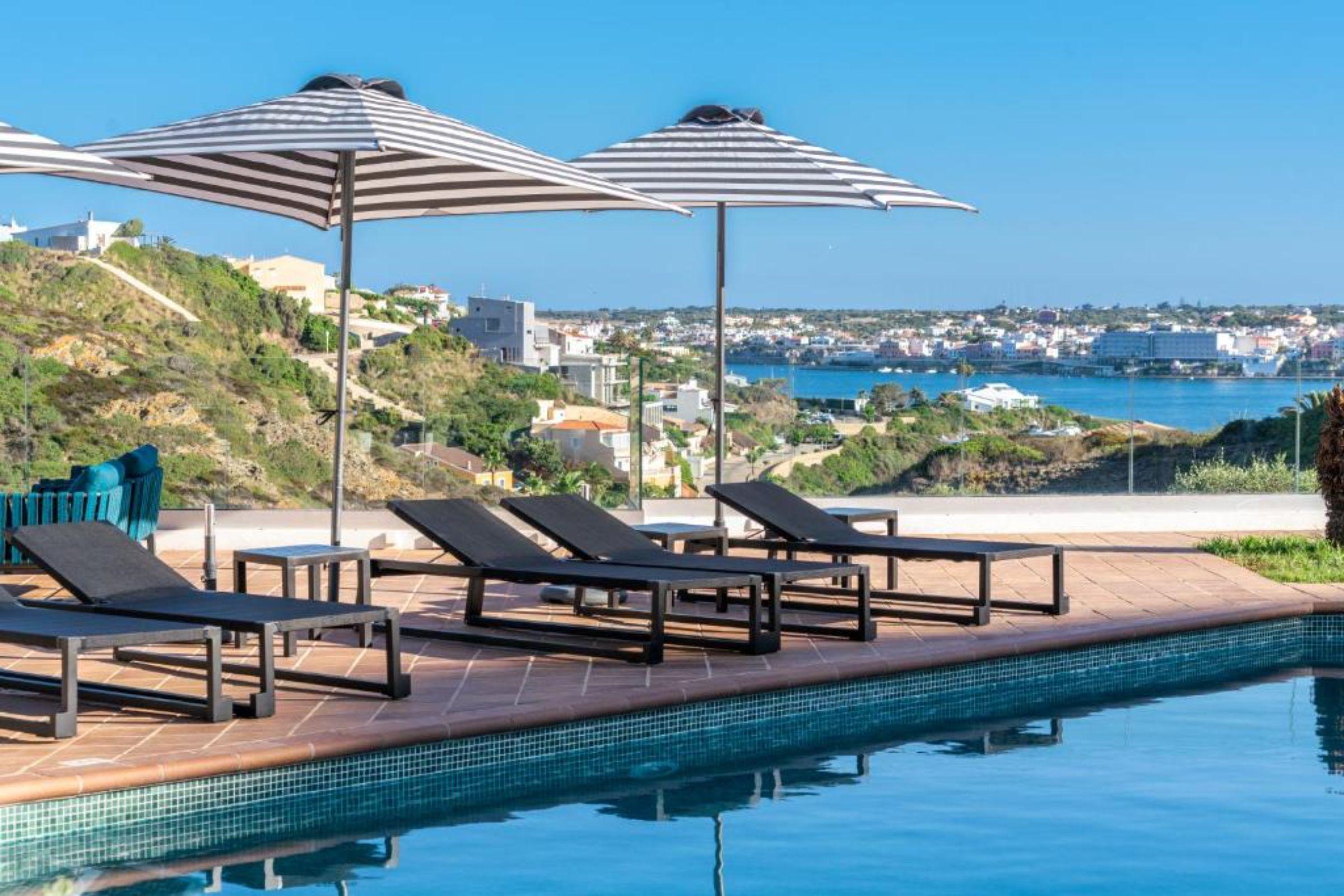 Calallonga Hotel Menorca Mahón Екстериор снимка